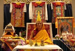 Ngài Gaden Tripa H.E. Jetsun Lobsang Tenzin Rinpoche